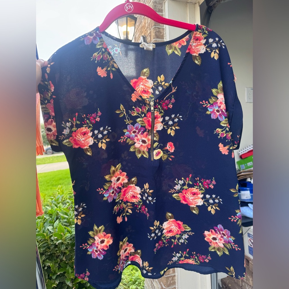 Floral Women's Top - Navy and Pink